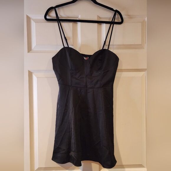 NWT Urban Outfitters black satin silk feel sleeveless mini dress L - Picture 1 of 5